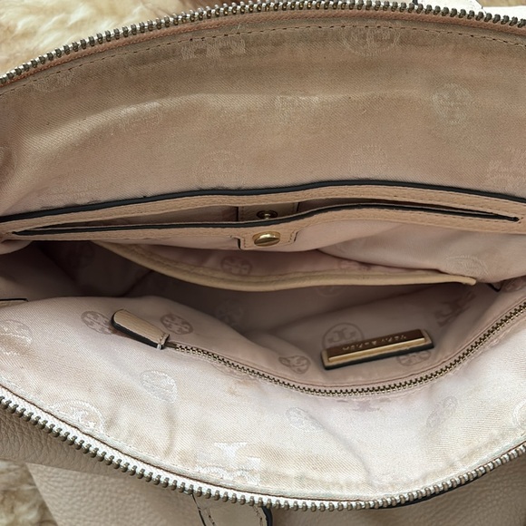 Tory Burch Beige Crossbody Bag - Picture 5 of 7